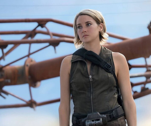 Shailene Woodley trotseert het onbekende in Allegiant