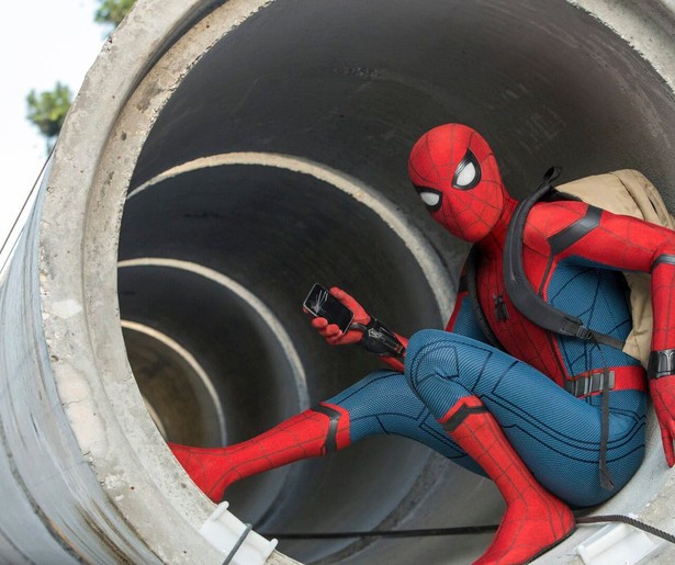 Experts en fans vertellen alles over hun favoriete superheld in Alles over de Spider-Manfilms