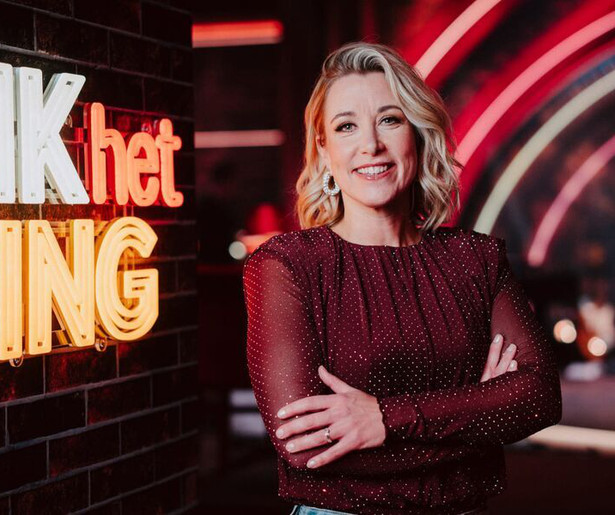 Carrie ten Napel trapt het nieuwe jaar af met het muziekprogramma Als IK het Zing