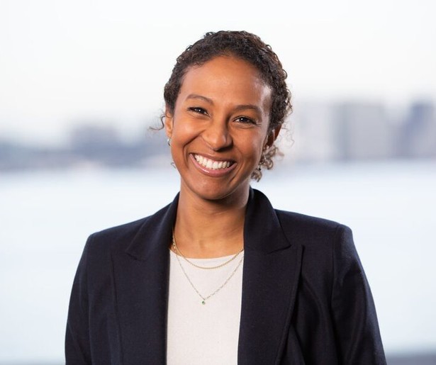 Astrid Sy is terug met gloednieuwe, losstaande afleveringen van Andere Tijden