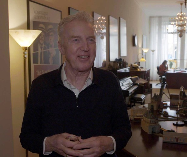 André van Duin openhartig over zijn carnavalskraker