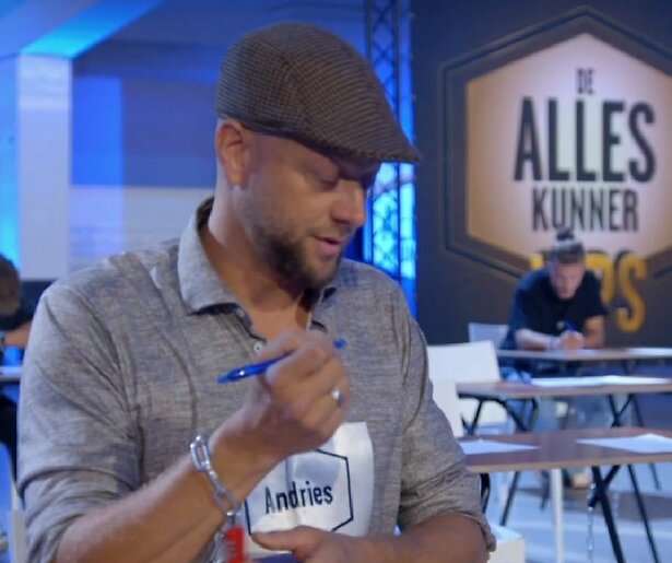 Welke BN'er slaagt er niet in om de morsecode te ontcijferen in De Alleskunner VIPS?