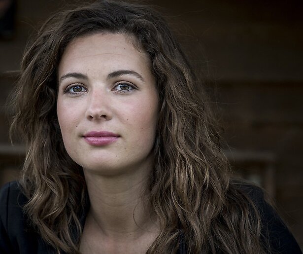 Boerin Annemiek is weer aan het daten