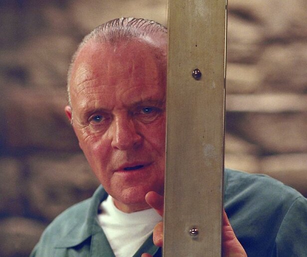 Anthony Hopkins kruipt weer in de huid van Hannibal Lecter in Red Dragon