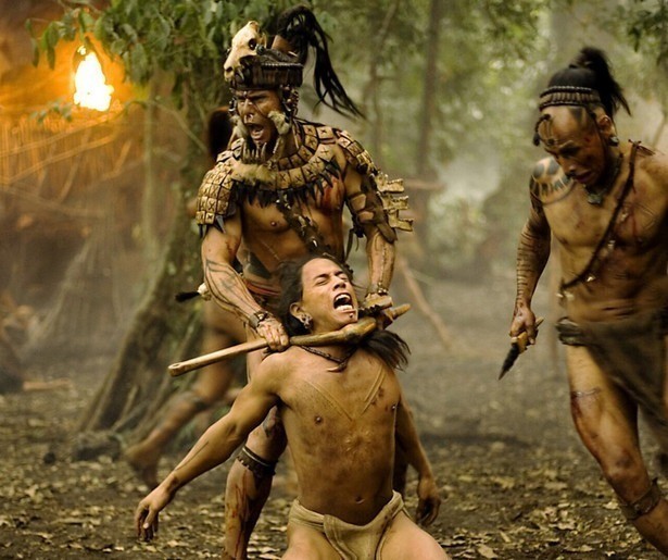 Regisseur Mel Gibson neemt ons met zijn film Apocalypto ver mee terug in de tijd
