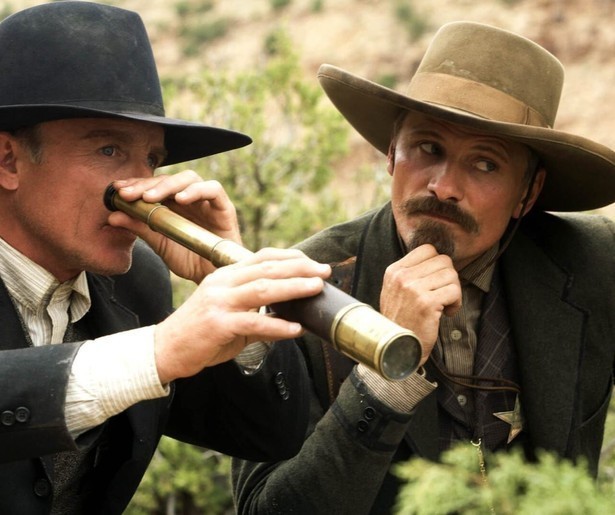 Wordt Ed Harris in de western Appaloosa een softie?