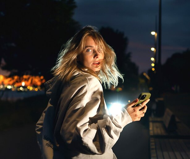 Documentaireserie App Me Als Je Thuis Bent komt ook op televisie