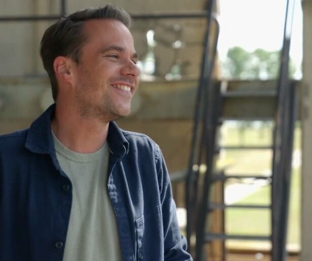 De TV van gisteren: Rode wangetjes bij Aran Bade tijdens shoot Het Perfecte Plaatje