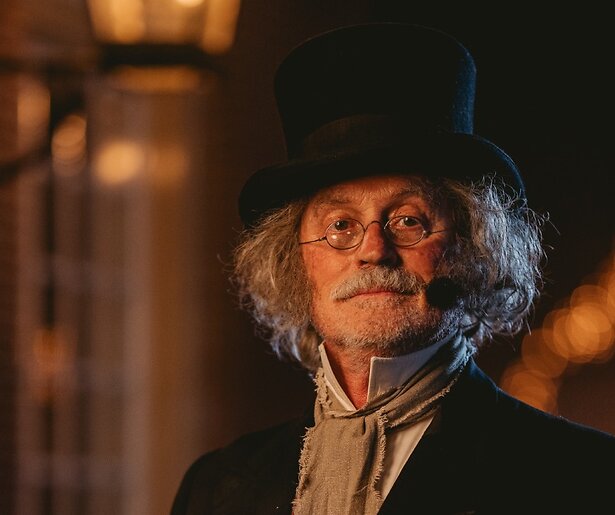 Dit is de cast van de jubileumeditie van Scrooge Live