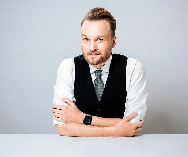 De TV van gisteren: De Avondshow met Arjen Lubach trapt nieuw seizoen af met 1,3 miljoen kijkers