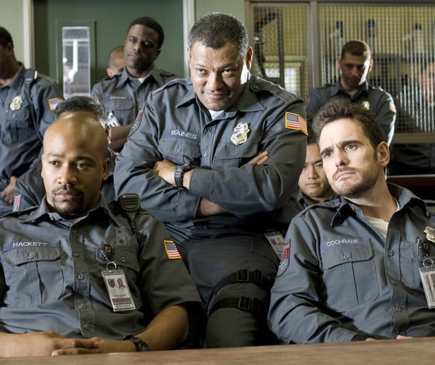 Columbus Short doet alles om zijn geldproblemen op te lossen in Armored