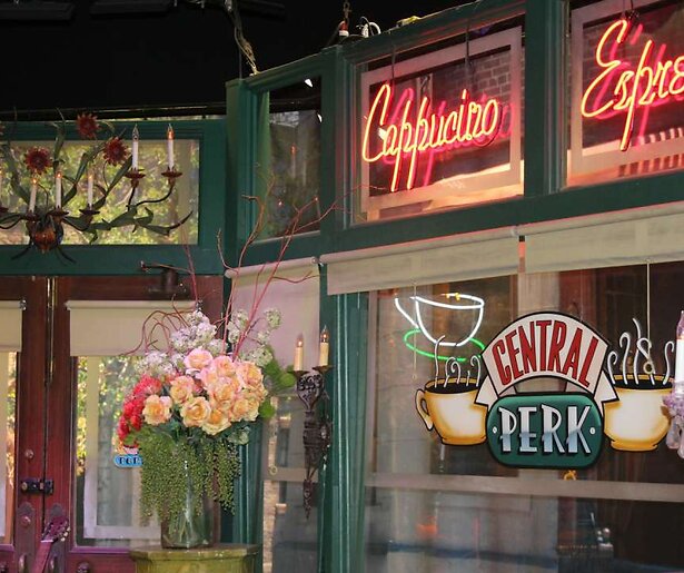 Zo haal je de herkenbare sfeer uit bekende series naar je huis