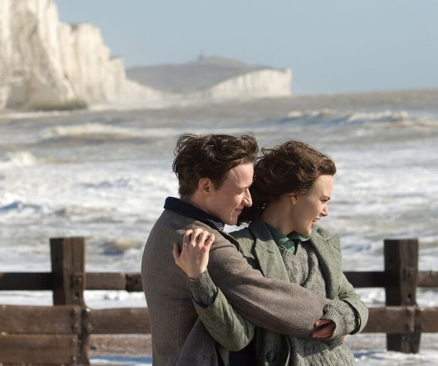 In Atonement staat James McAvoy voor een onmogelijke strijd tegen onrecht en verlies