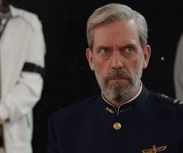 Avenue 5: ruimteschip vol toeristen