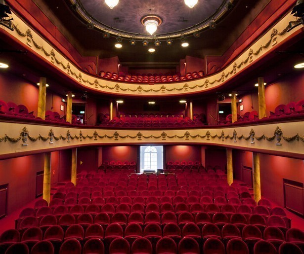 De Kleine Komedie staat in het teken van de Avond van de Kleinkunst