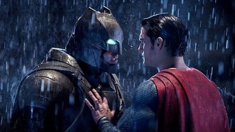 Superman knokt met Batman Superman knokt met Batman