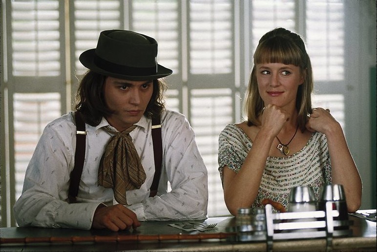 Johnny Depp doet Buster Keaton na Johnny Depp doet Buster Keaton na
