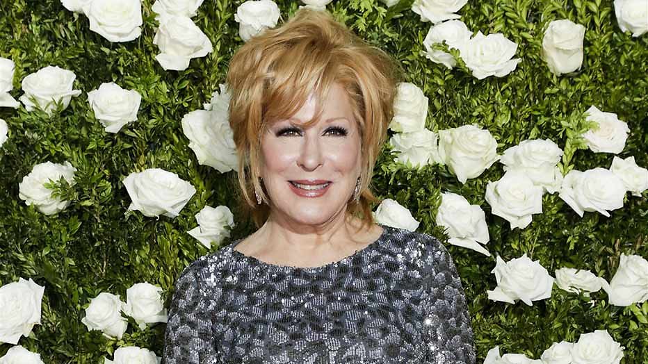 Bette Midler en Judith Light in Netflix-serie The Politician Bette Midler en Judith Light in Netflix-serie The Politician
