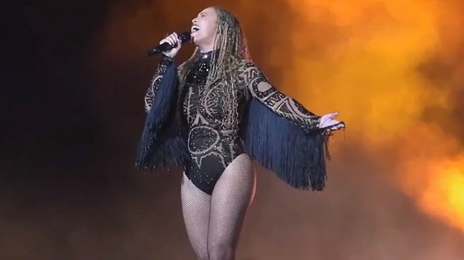 Videosnack: Beyoncé geeft legendarisch optreden op BET Awards 2016