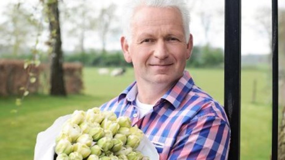 Boer Aad gaat samenwonen met nieuwe liefde