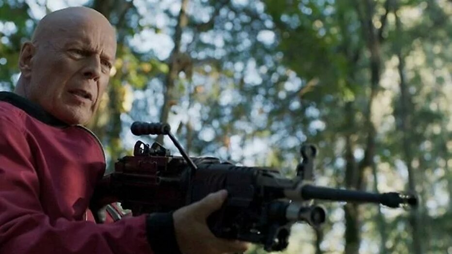 Bruce Willis in Apex Predator Bruce Willis in Apex Predator