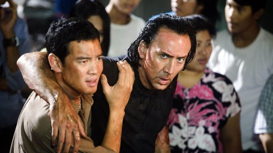 Charlie Yeung en Nicolas Cage in Bangkok Dangerous