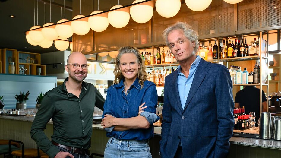 Het trio van Bar Laat sinds 2024. Het trio van Bar Laat sinds 2024.