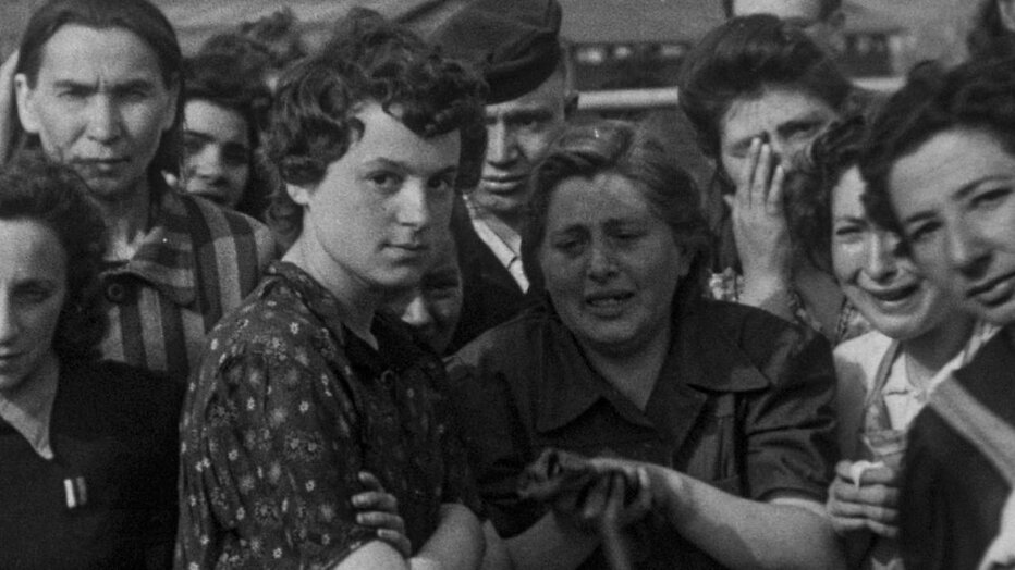 Still uit NPO Doc: What They Found in Bergen-Belsen Still uit NPO Doc: What They Found in Bergen-Belsen
