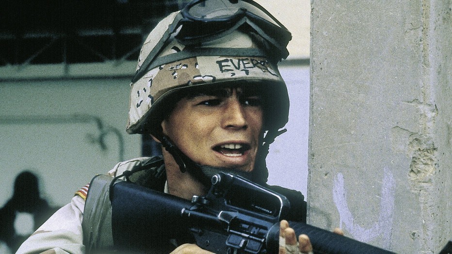 Josh Hartnett als Ranger Staff Sgt. Matt Eversmann Josh Hartnett als Ranger Staff Sgt. Matt Eversmann