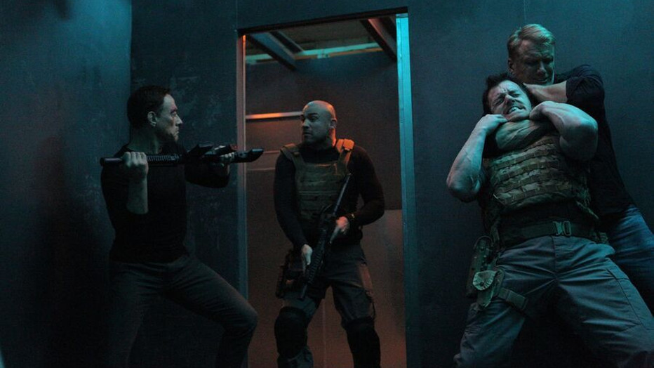 Acteurs uit Black Water