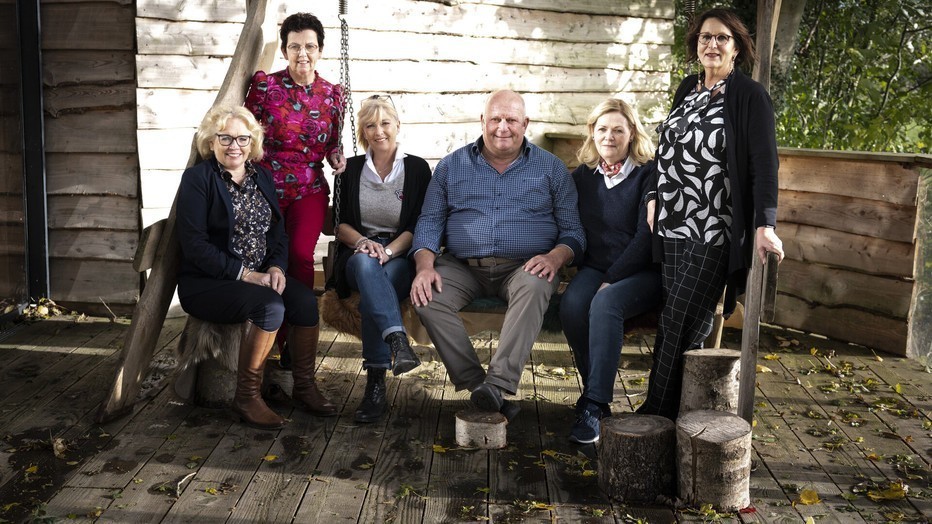 Boer Hans en zijn vrouwen Boer Hans en zijn vrouwen