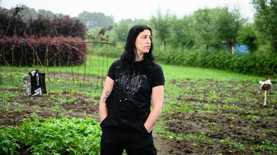 Freek de Jonge en Bridget Maasland trappen het nieuwe seizoen van Boerderij van Dorst af