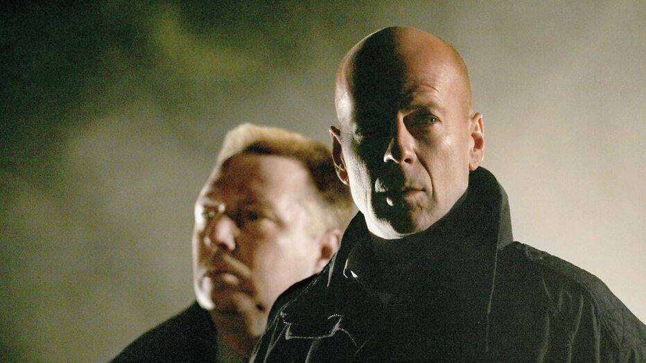 Bruce Willis als Jeff Talley in Hostage Bruce Willis als Jeff Talley in Hostage
