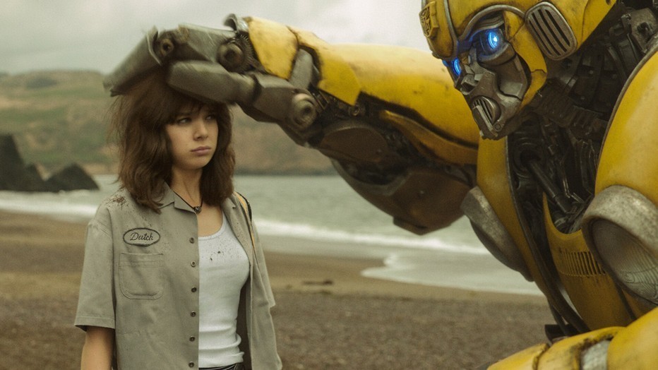 Hailee Steinfeld als Charlie in Bumblebee Hailee Steinfeld als Charlie in Bumblebee