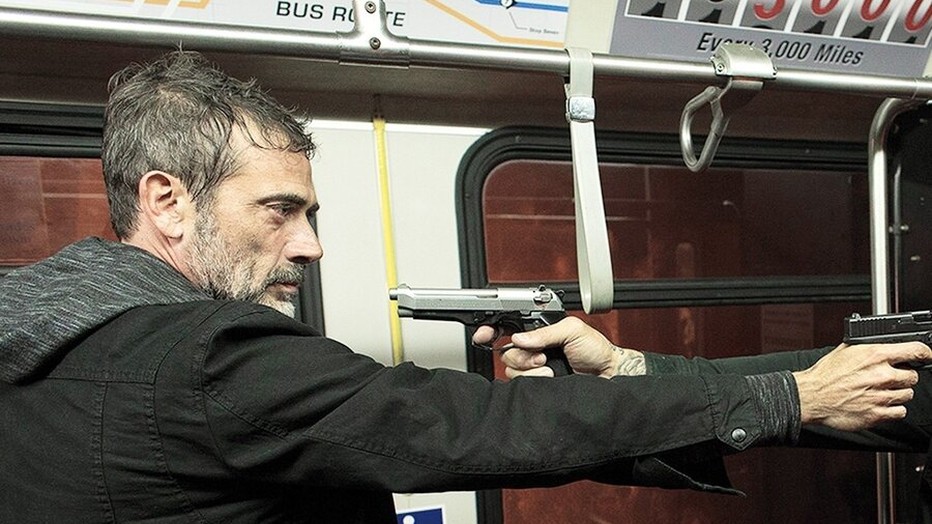 Jeffrey Dean Morgan in Bus 657 Jeffrey Dean Morgan in Bus 657