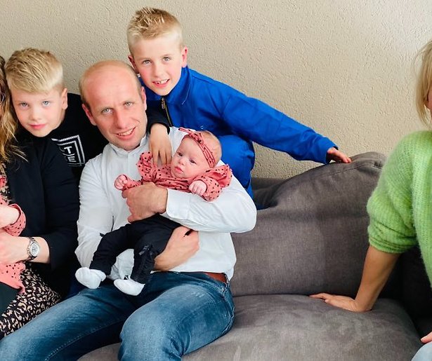 De TV van gisteren: Babyspecial Boer zoekt vrouw erg geliefd