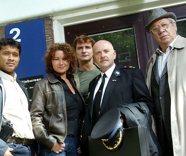 Hoe is het nu met... de cast van de politieserie Baantjer?