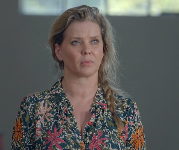 Instagram censureert Babette van Veen na plaatsen naaktfoto