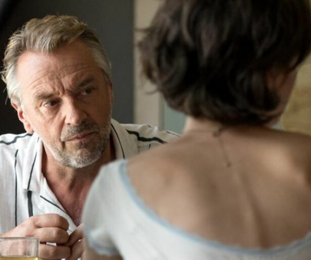 Tom Waes speelt hoofdrol in serie Badgast, die vanaf deze dag te zien is