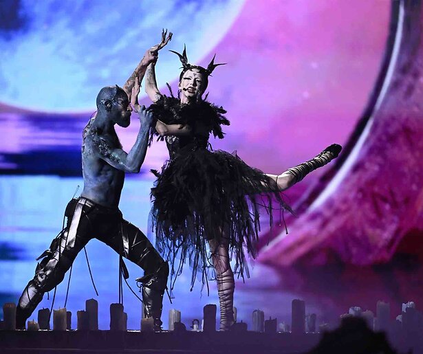 De TV van gisteren: De knotsgekke eerste halve finale van het Eurovisie Songfestival scoort prima