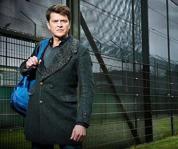 Beau dankbaar voor reacties Five Days Inside