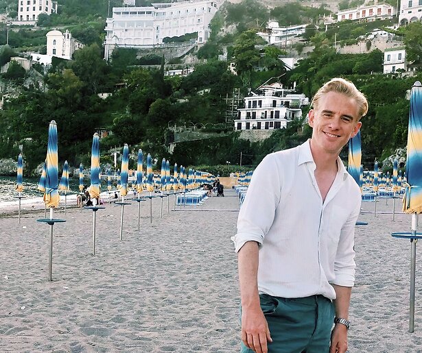 Art Rooijakkers geeft gezondheidsupdate na stemproblemen