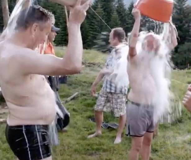 Videosnack: Eerste beelden 'midlife-show' Bert van Leeuwen