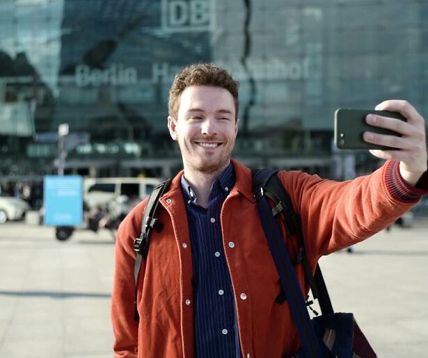 Internationale comedyserie Beter Wordt het Niet straks op NPO3