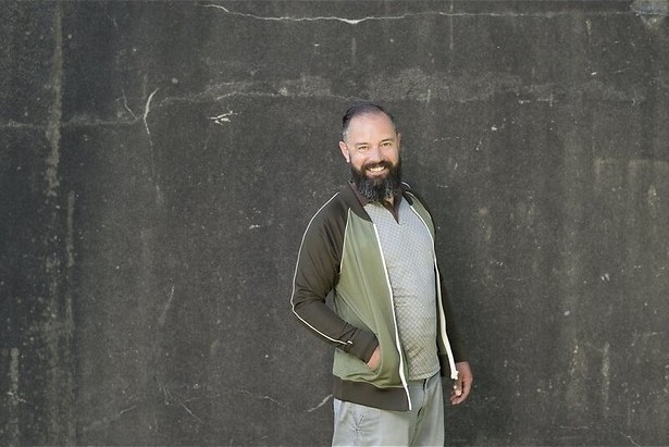 Krentenwegge met appelstroop