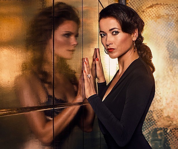 Birgit Schuurman overschrijdt grenzen in Meisje van Plezier