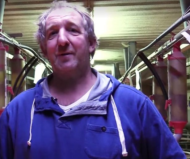 Boer Gerard reageert op hondjesophef