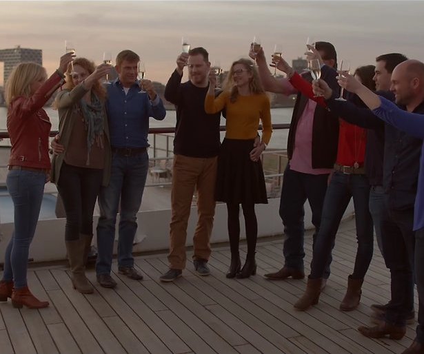 De TV van gisteren: Ontknoping Boer Zoekt Vrouw Internationaal boeit ruim 4 miljoen kijkers