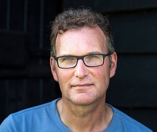 Boer Zoekt Vrouw-Rob stuurt liedje in voor het Eurovisie Songfestival 2024