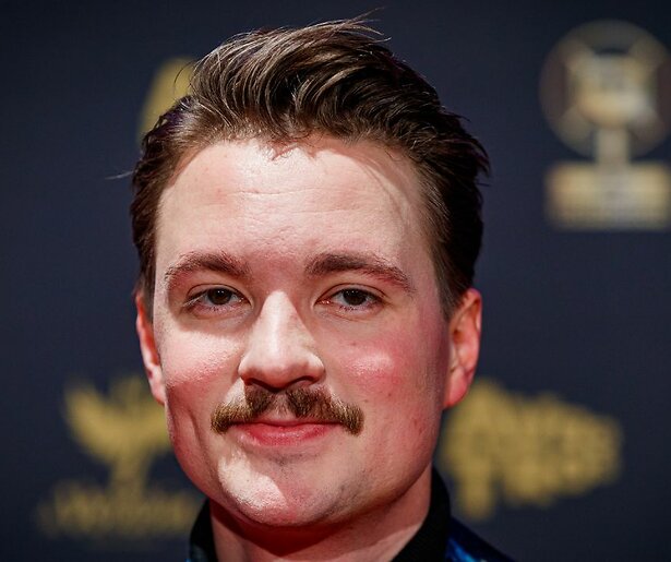 Bram Krikke brengt hilarische ode aan zijn favoriete fragment uit B&B Vol Liefde